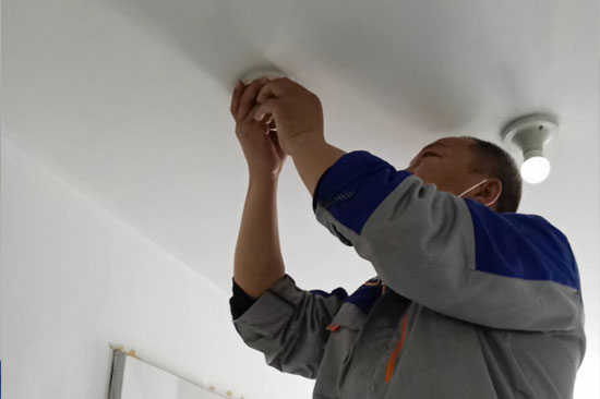 �����������ӟ��еĴ�ʩ