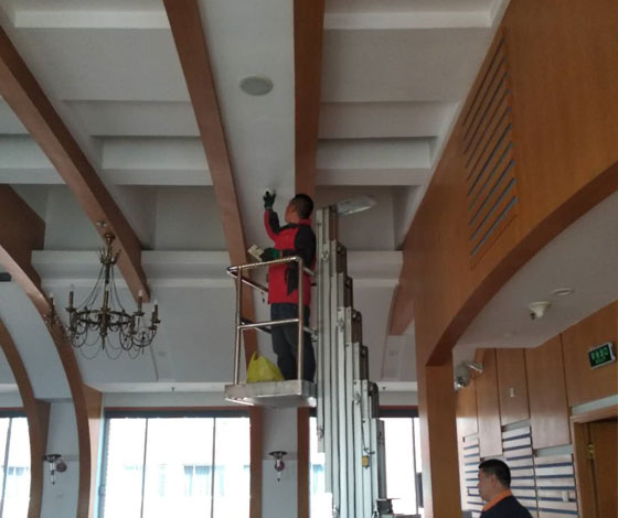 ���Ј��b�ø��Q